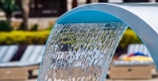 Pourquoi et comment calculer le volume d'eau de sa piscine ?