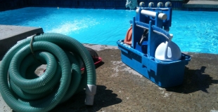 Comment choisir un aspirateur à piscine ? Fonctionnement et coût