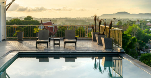 Piscine tendance gris anthracite, pensez au revêtement gris (liner ou coque)