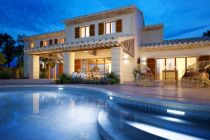 Top 10 des meilleures marques de piscine : comparatif 2025 !