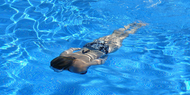 Electrolyseur au sel, un traitement de l'eau de piscine efficace