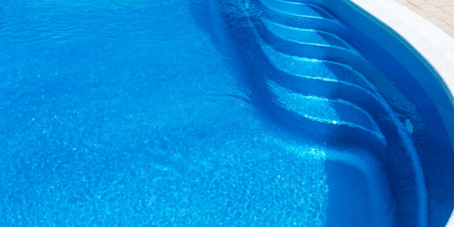 Remplacer le liner de sa piscine : pourquoi ? Quand ? Comment ?